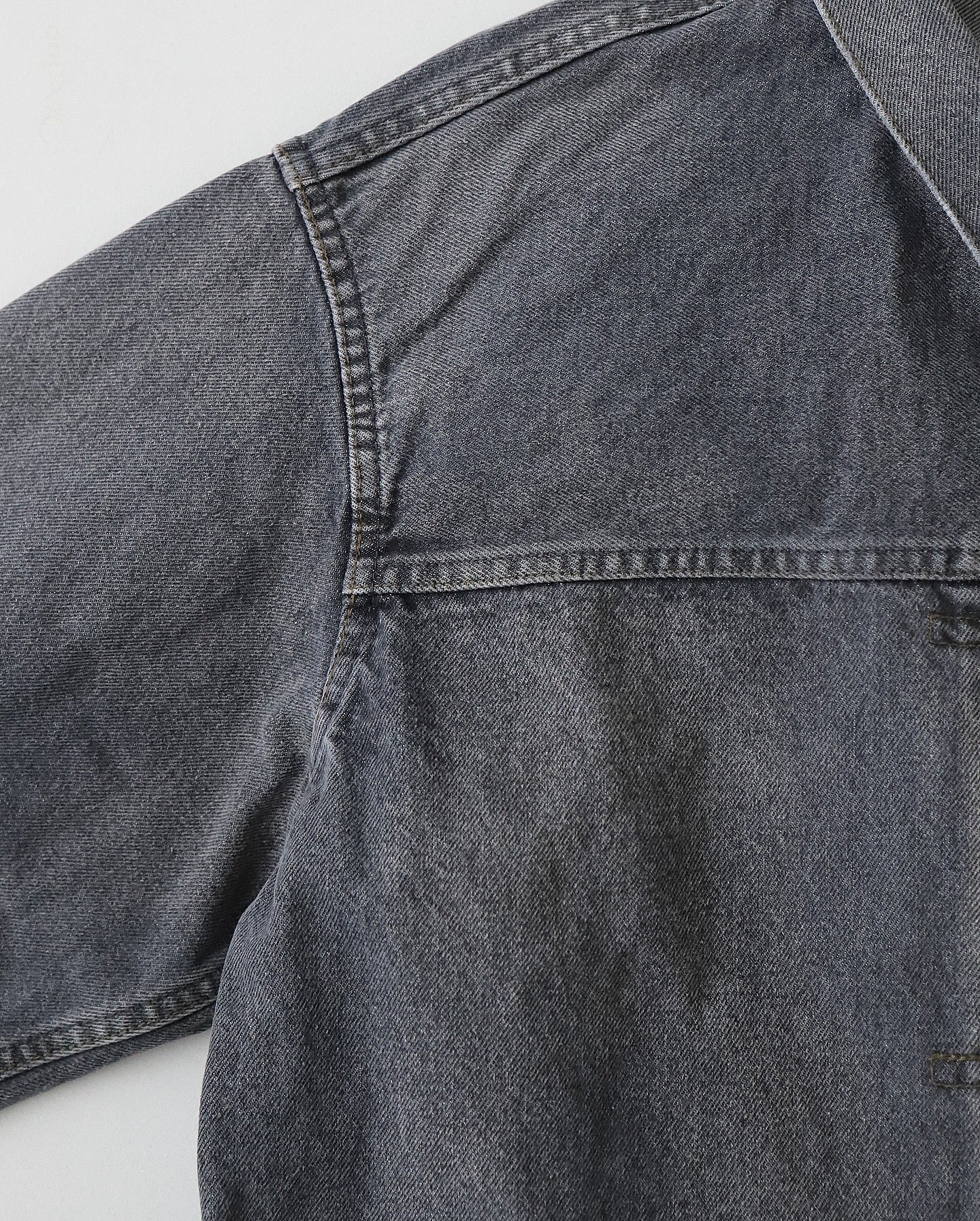 VINTAGE GRAY DENIM JACKET