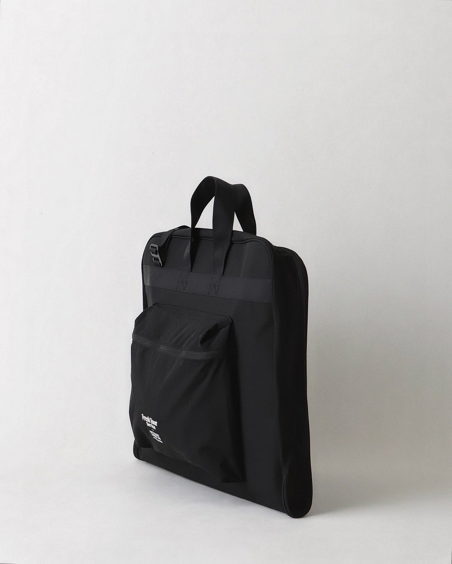 MULTI POCKET GARMENT BAG