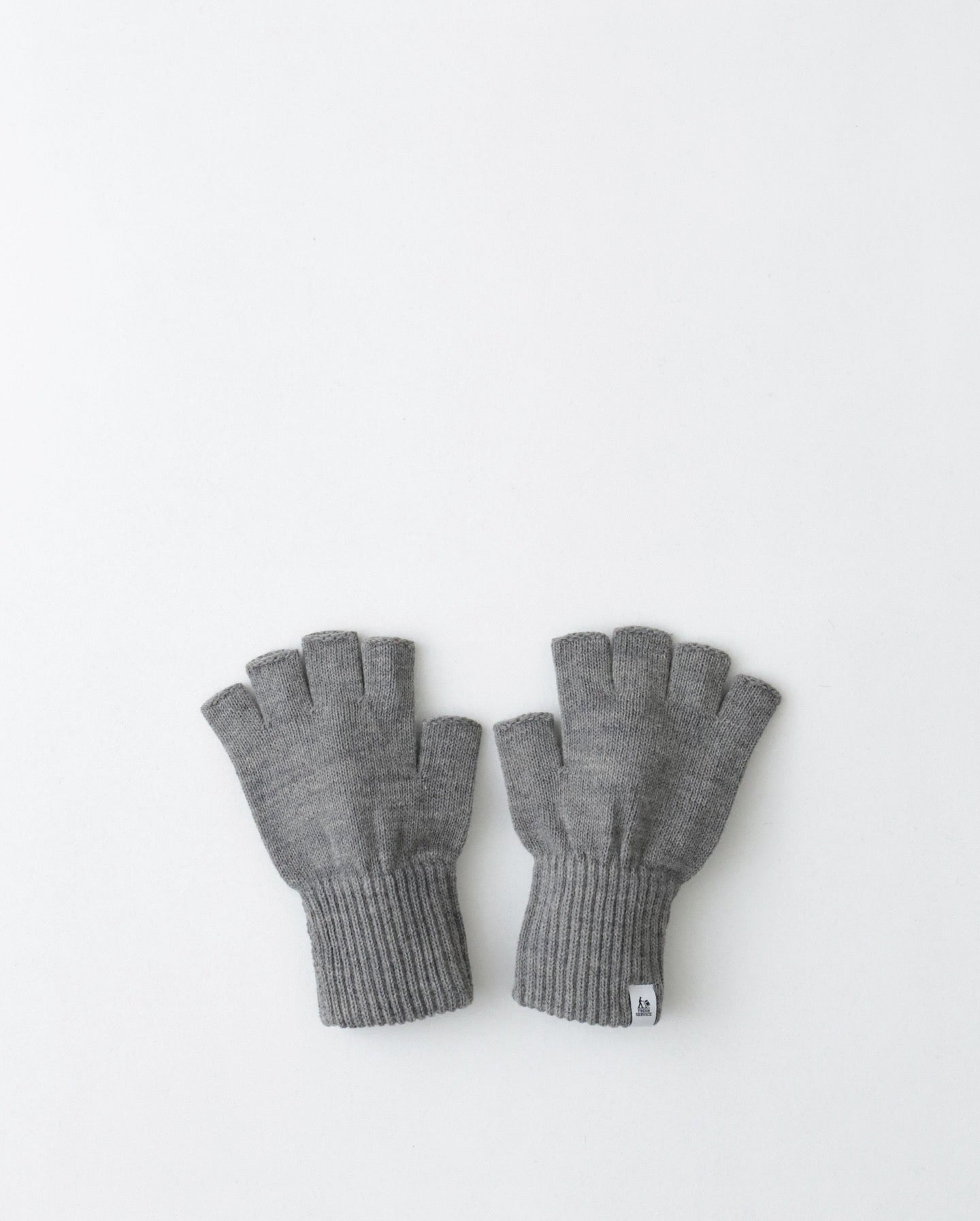 THERMAL RIB KNIT FINGERLESS GLOVES