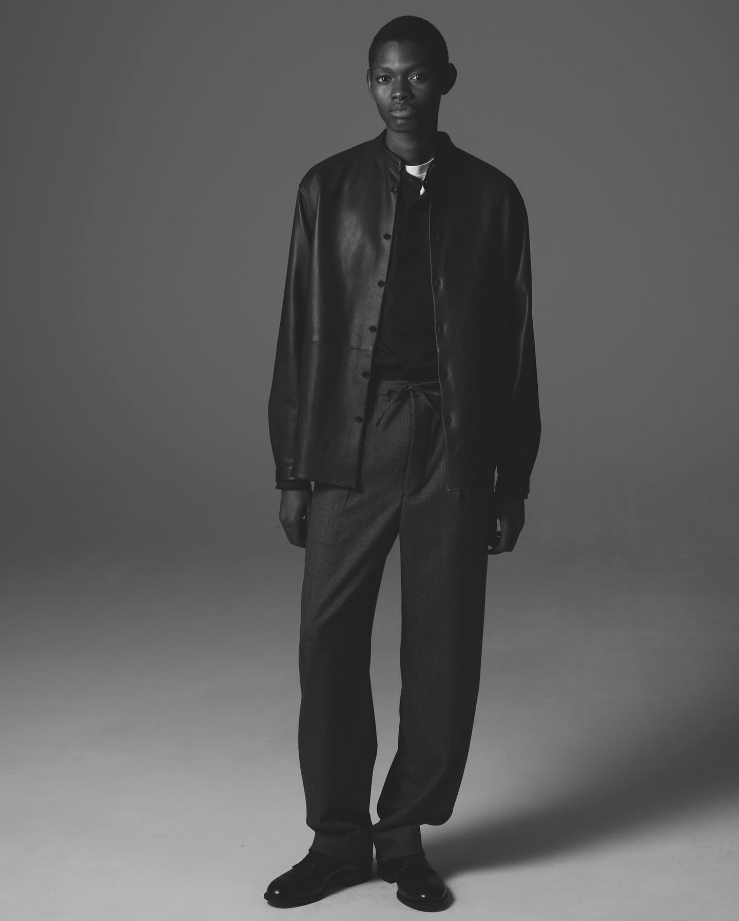 MINIMAL COLLERLESS SHIRTS｜SHEEP DRUM DYED