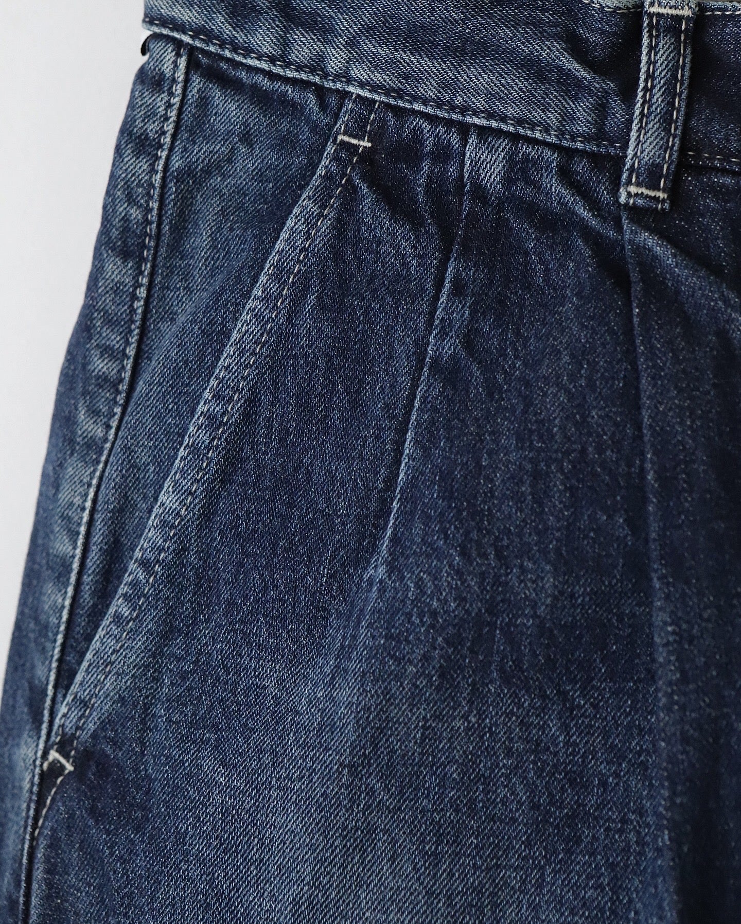 SELVAGE DENIM TWO TUCK PANTS