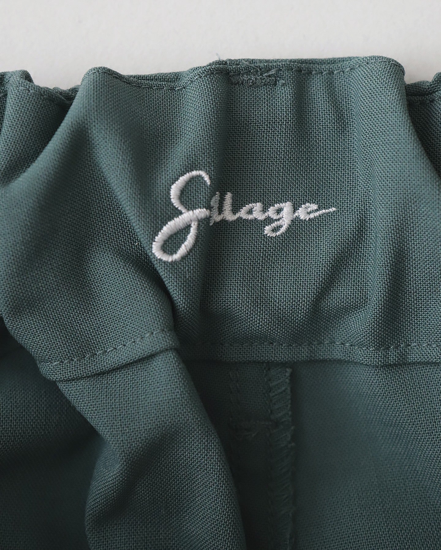 CIRCULAR PANTS MINT GREEN