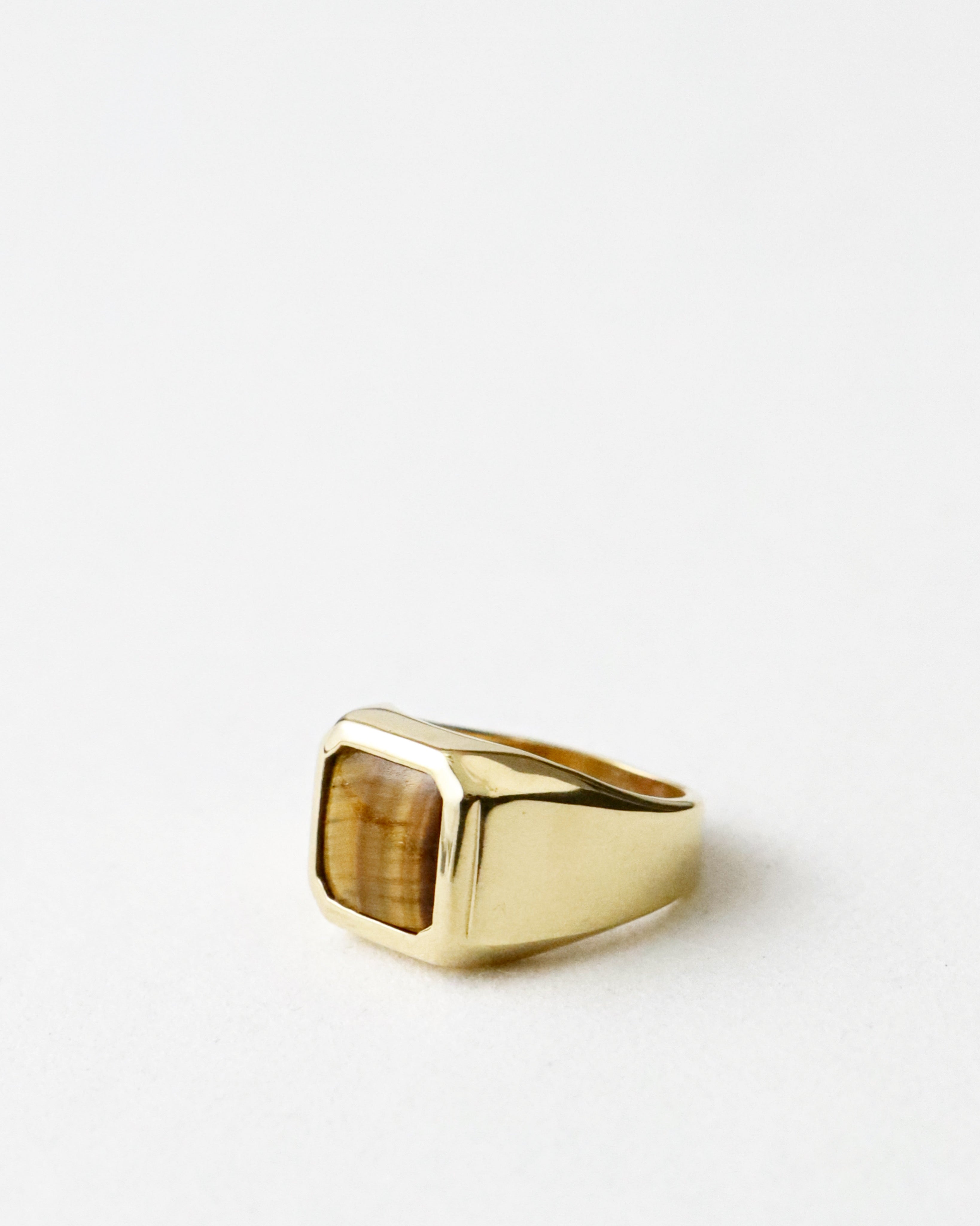 TIGER'S EYE SIGNET RING