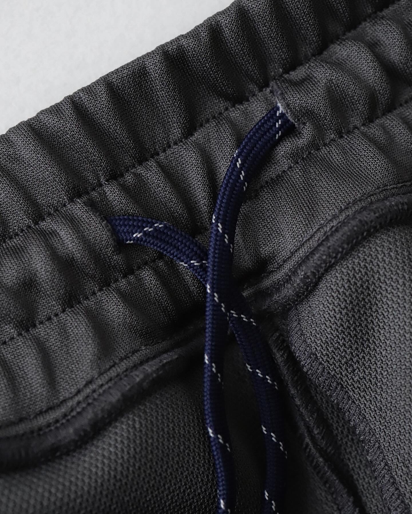 TERAWAY PANTS