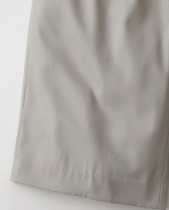 TECHNO WOOL NYLON TWO TUCK WIDE PANTS（WOMEN）