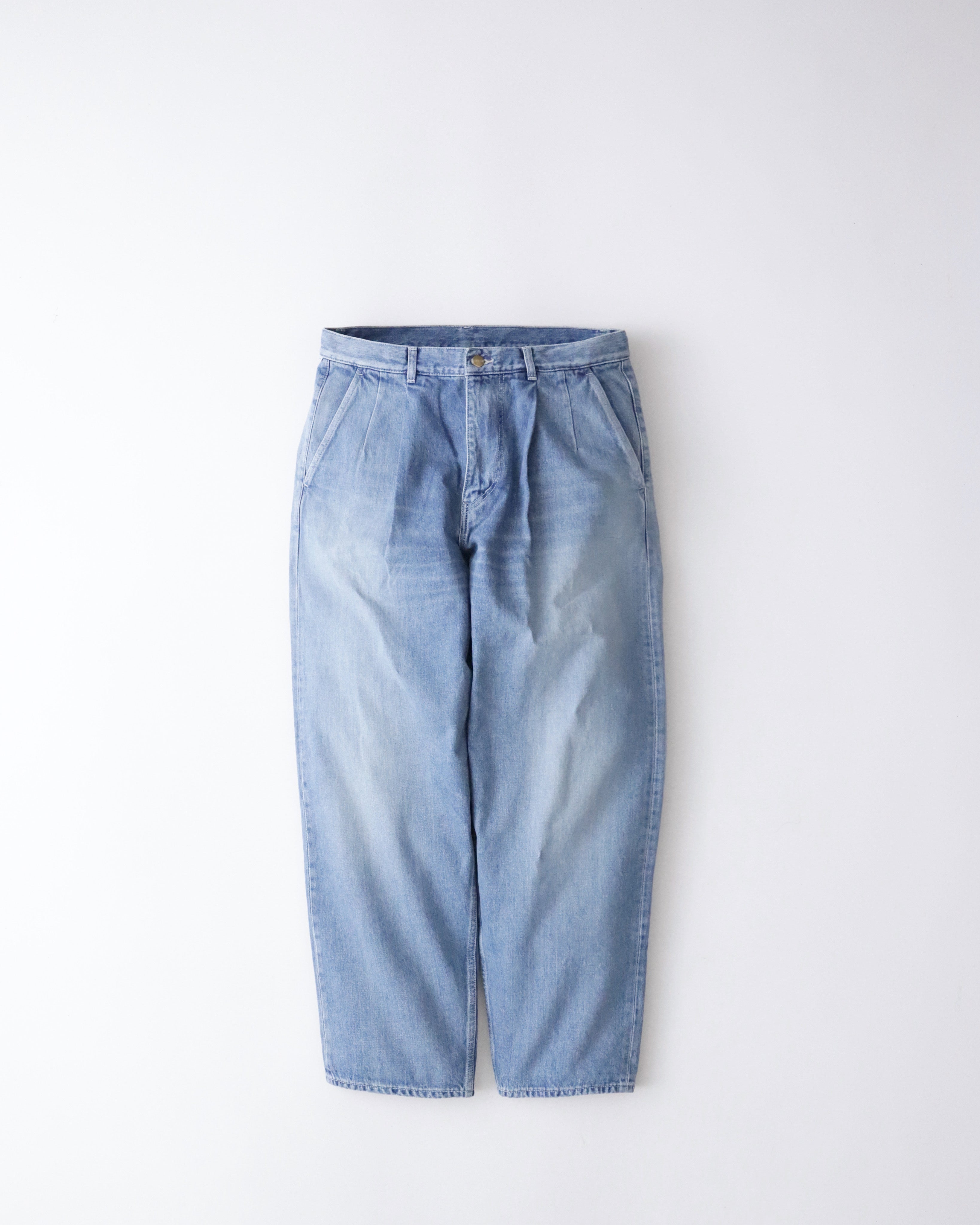 SELVAGE DENIM TWO TUCK TAPERED PANTS