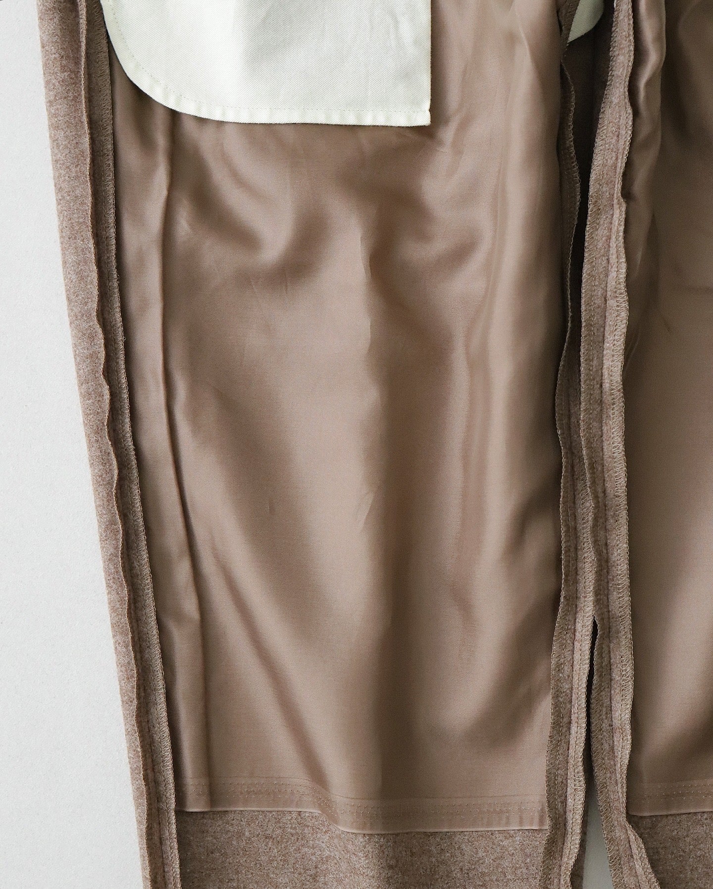 WOOL FLANNEL EASY PANTS