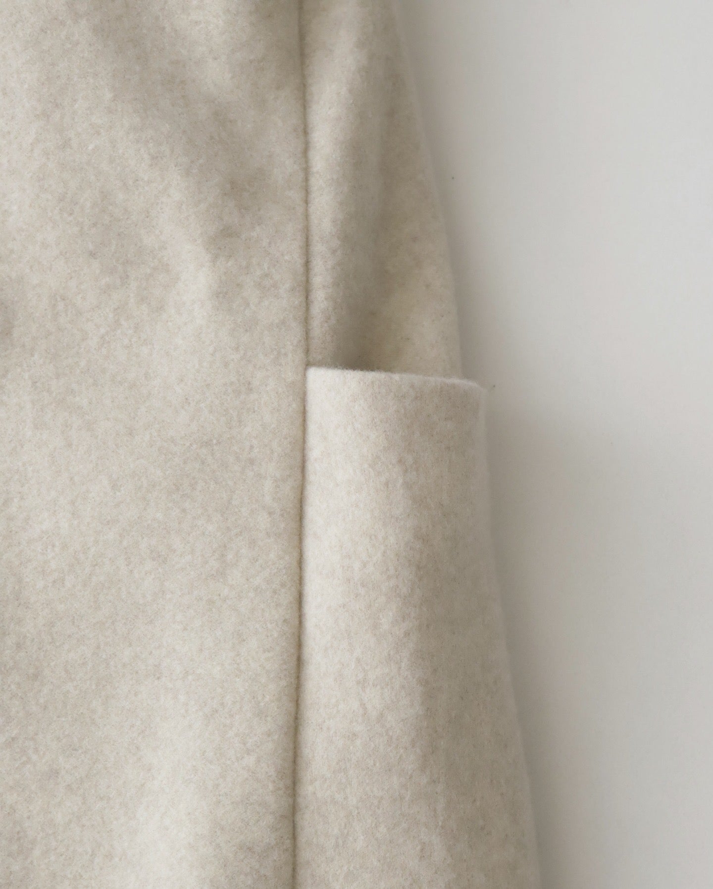 FELT DRESS（WOMEN）