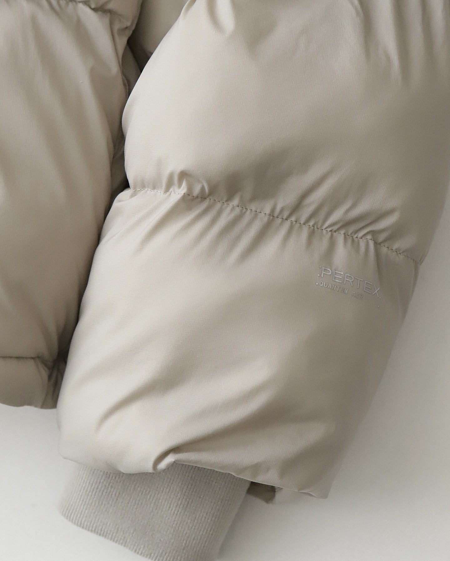 PERTEX QUANTUM AIR INSULATED PUFFER JACKET（WOMEN）