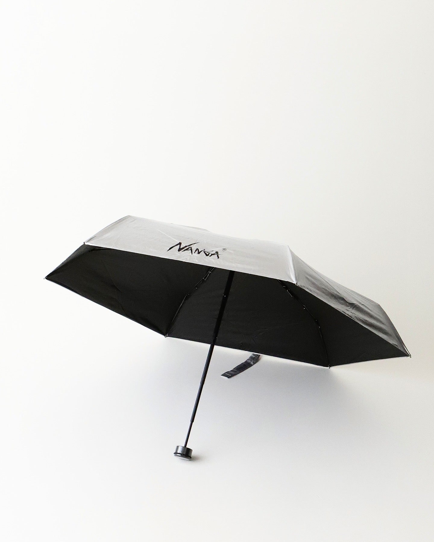 COMPACT UMBRELLA