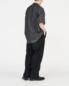 BROAD S/S OVERSIZED BAND COLLAR SHIRT