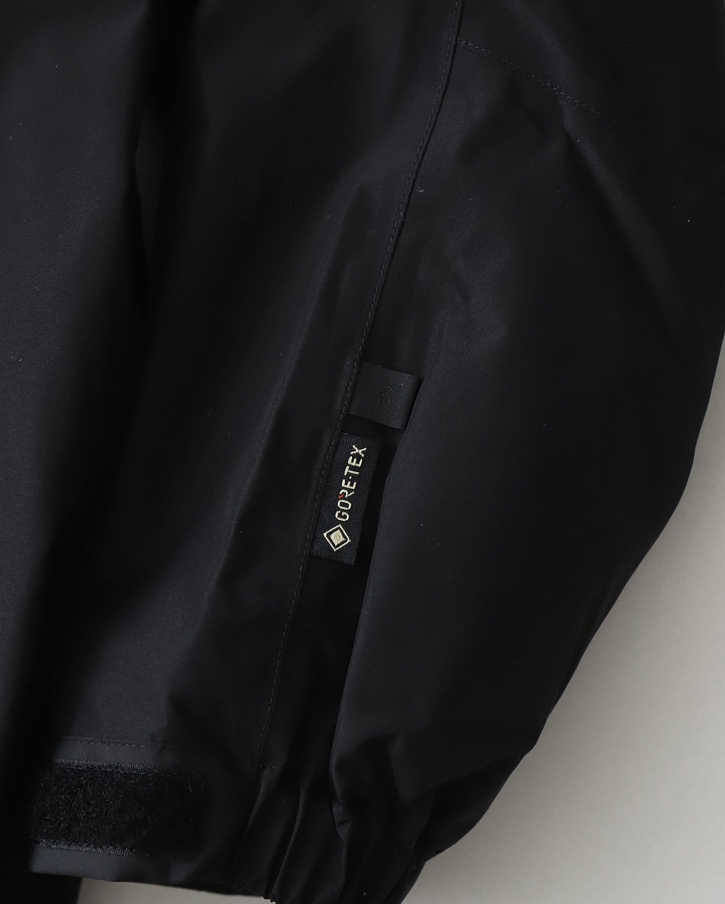 W's GORE-TEX TECH MIL SHELL JACKET