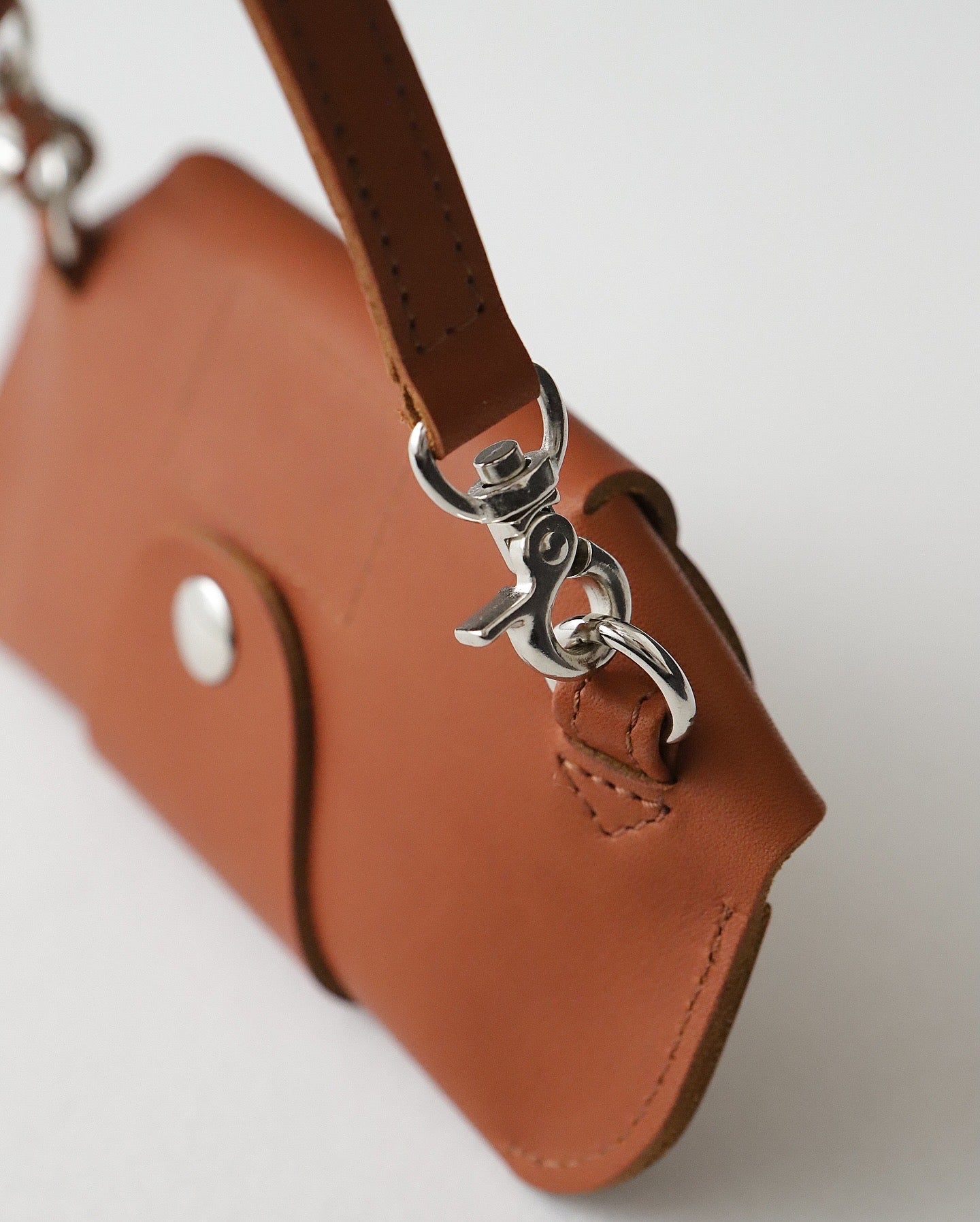 Unlikely UNLIKELY ”LEATHER” PILOT GLASS CASE – NCNR ONLINE STORE