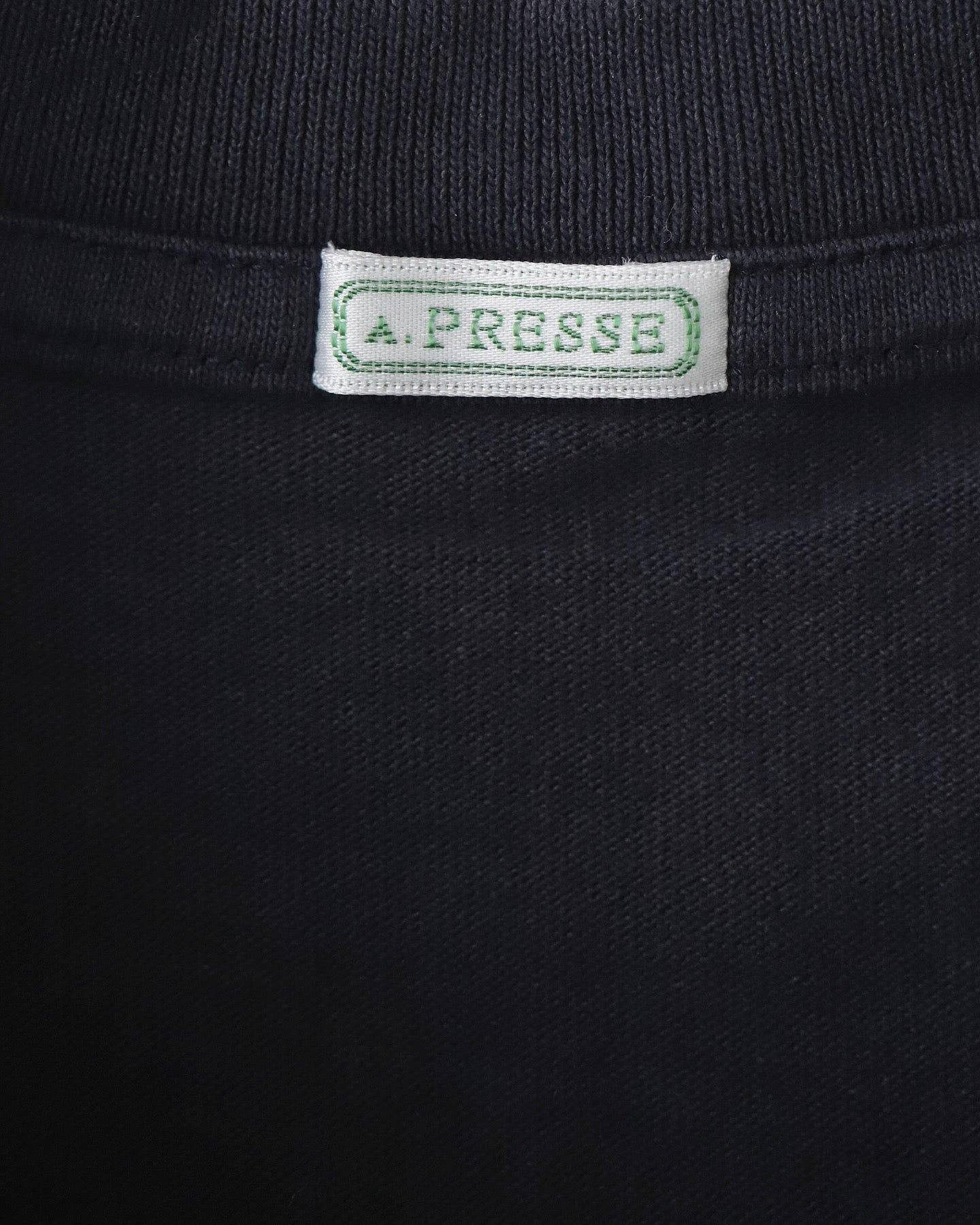 HEAVY WEIGHT T-SHIRT
