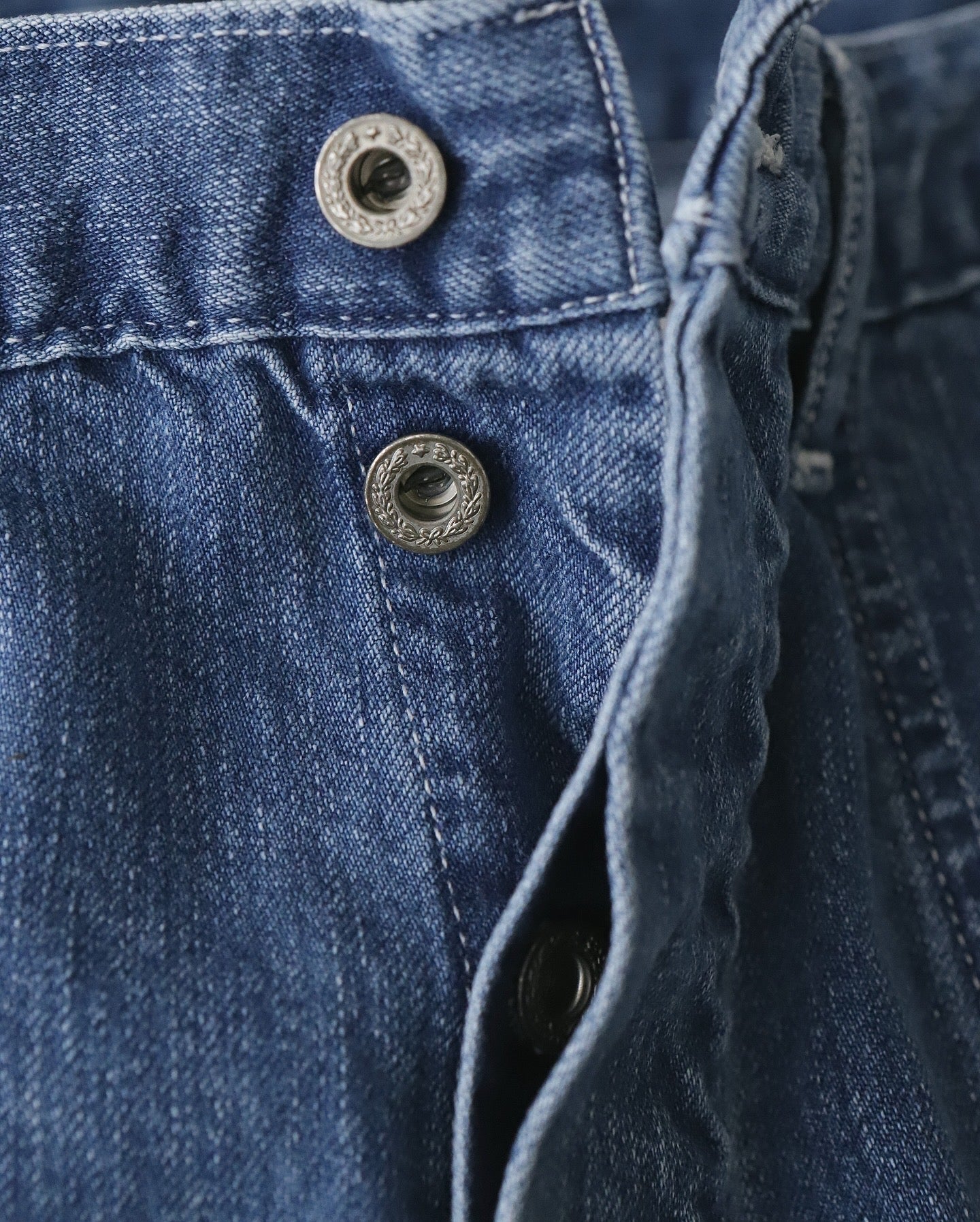 DENIM BAKER PANTS