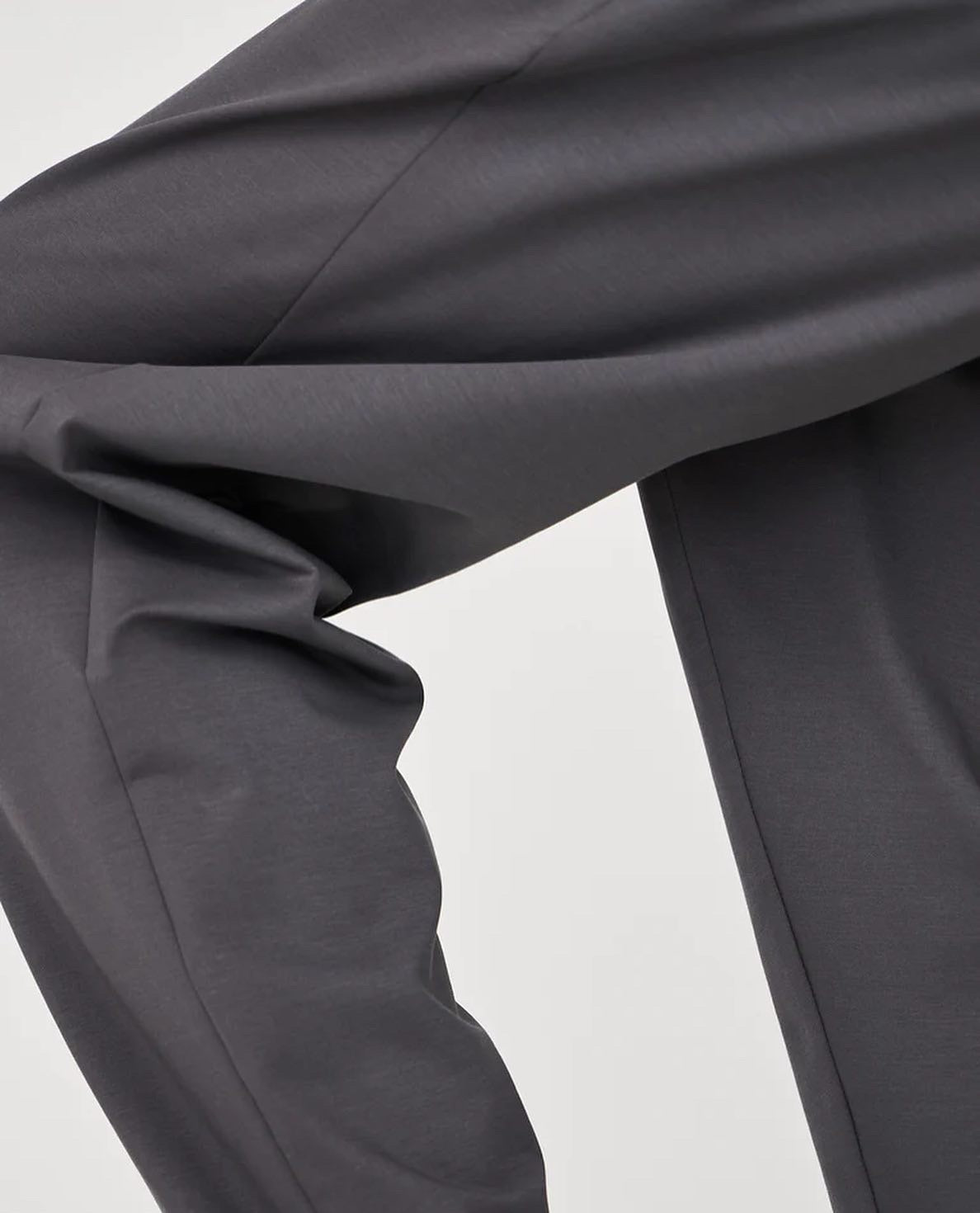 COMPACT PONTE CHEF PANTS