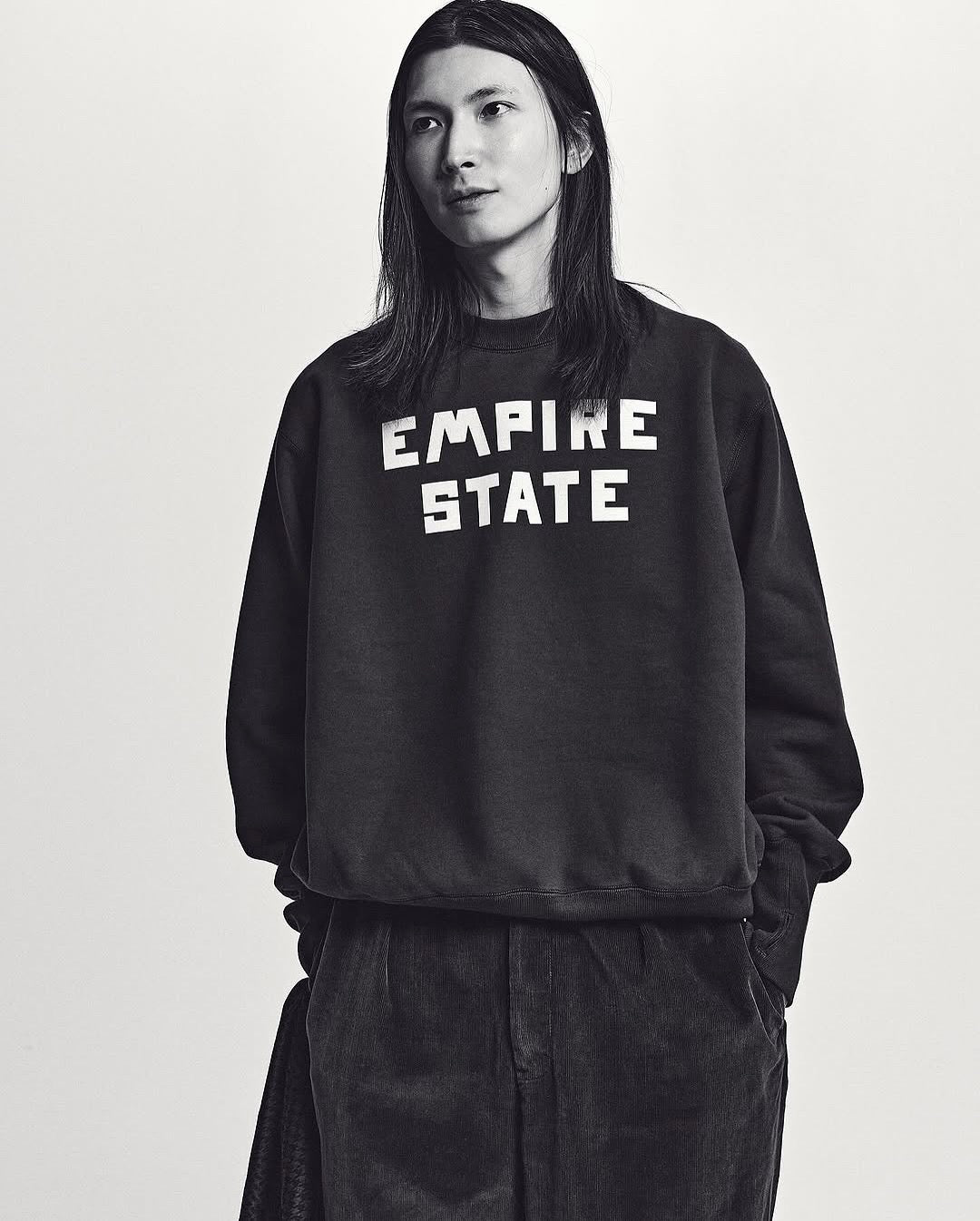 UNLIKELY SIMPLE SWEAT CREW "EMPIRE STATE"
