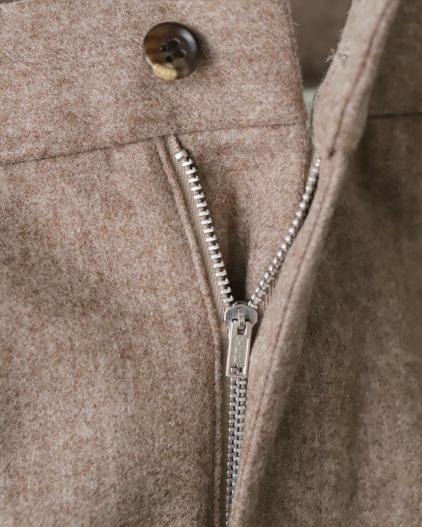 WOOL FLANNEL EASY PANTS