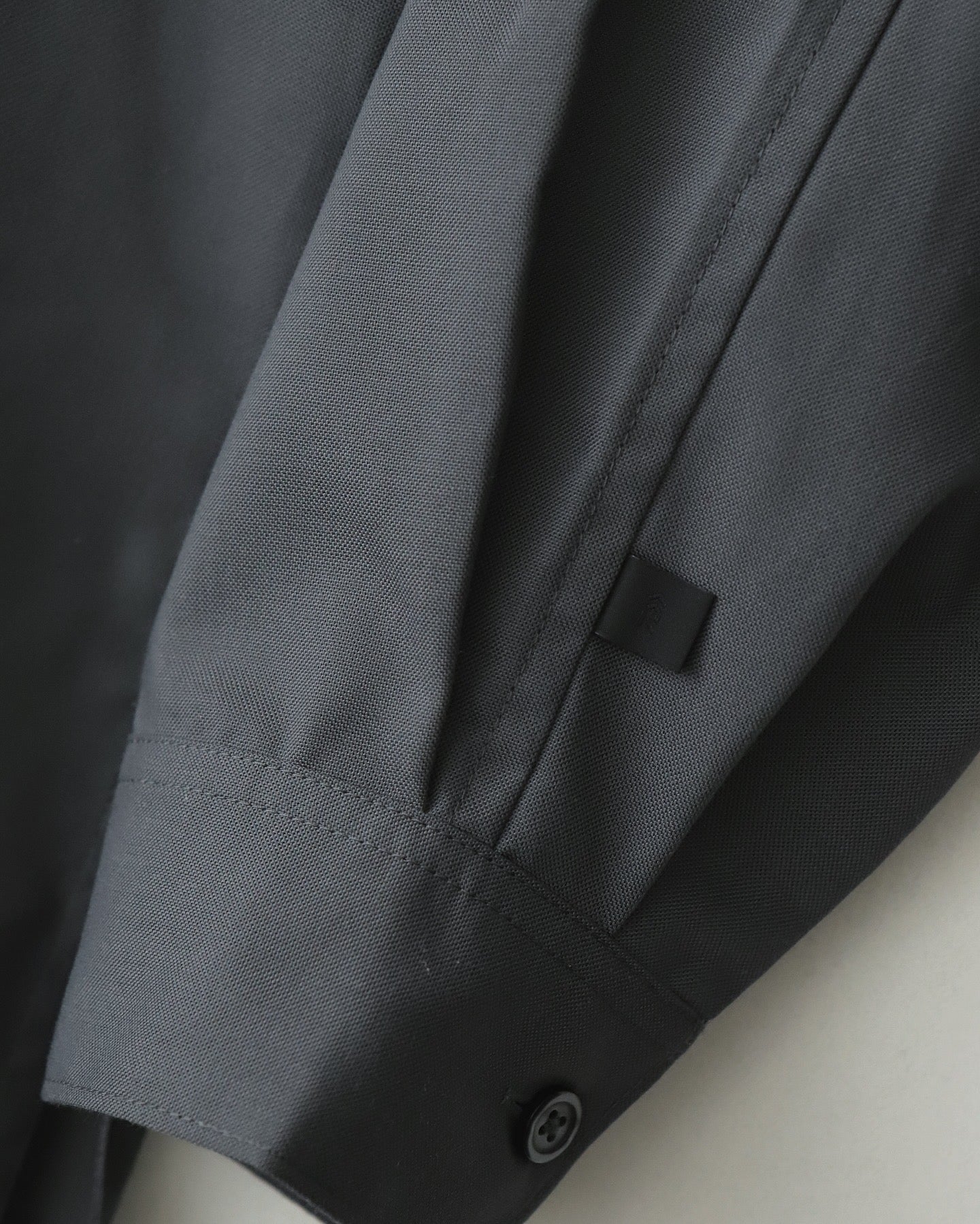 TECH SPORTS OPEN COLLAR SHIRT L/S