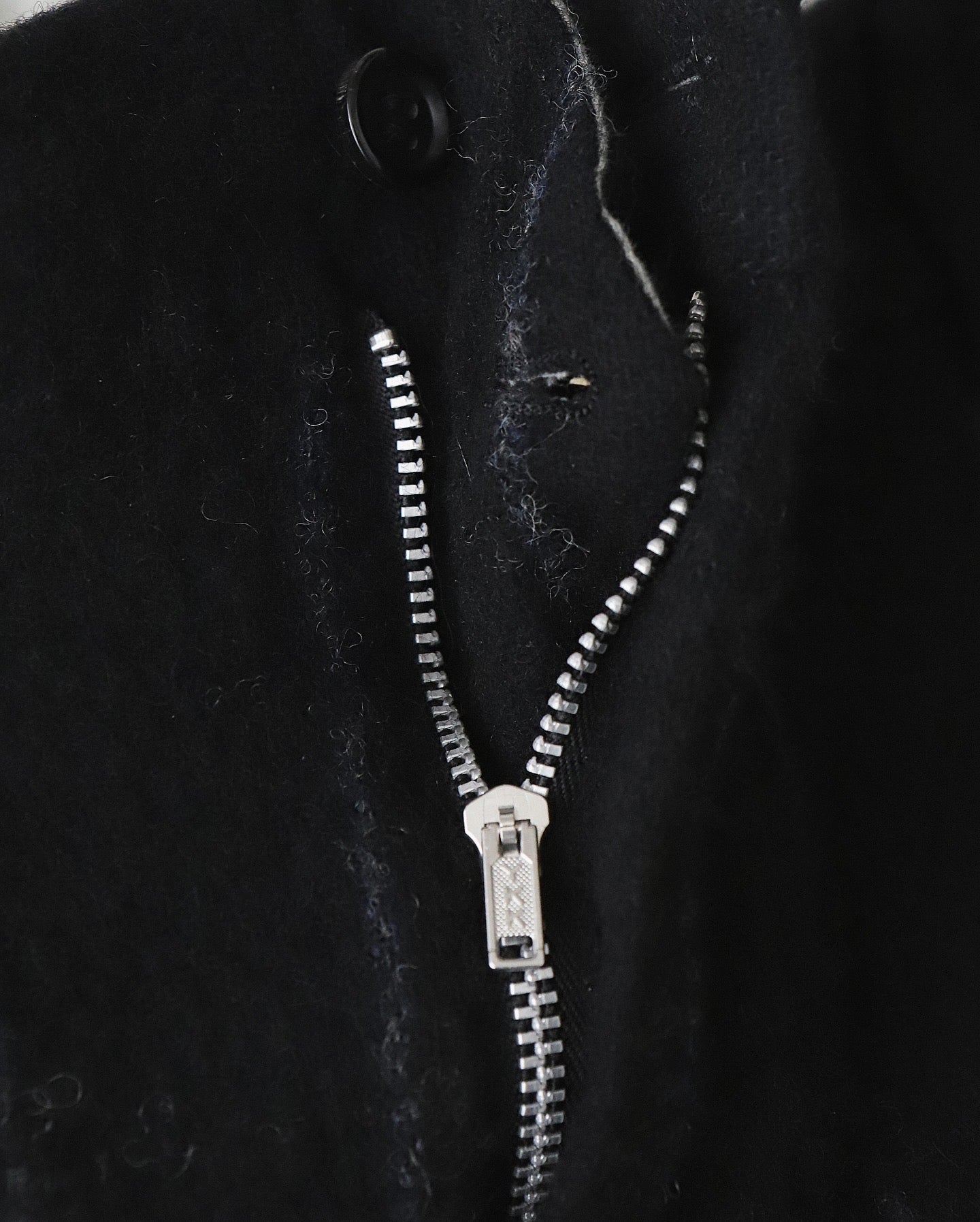 CHALK STRIPE FULLING ONE TUCK PANTS