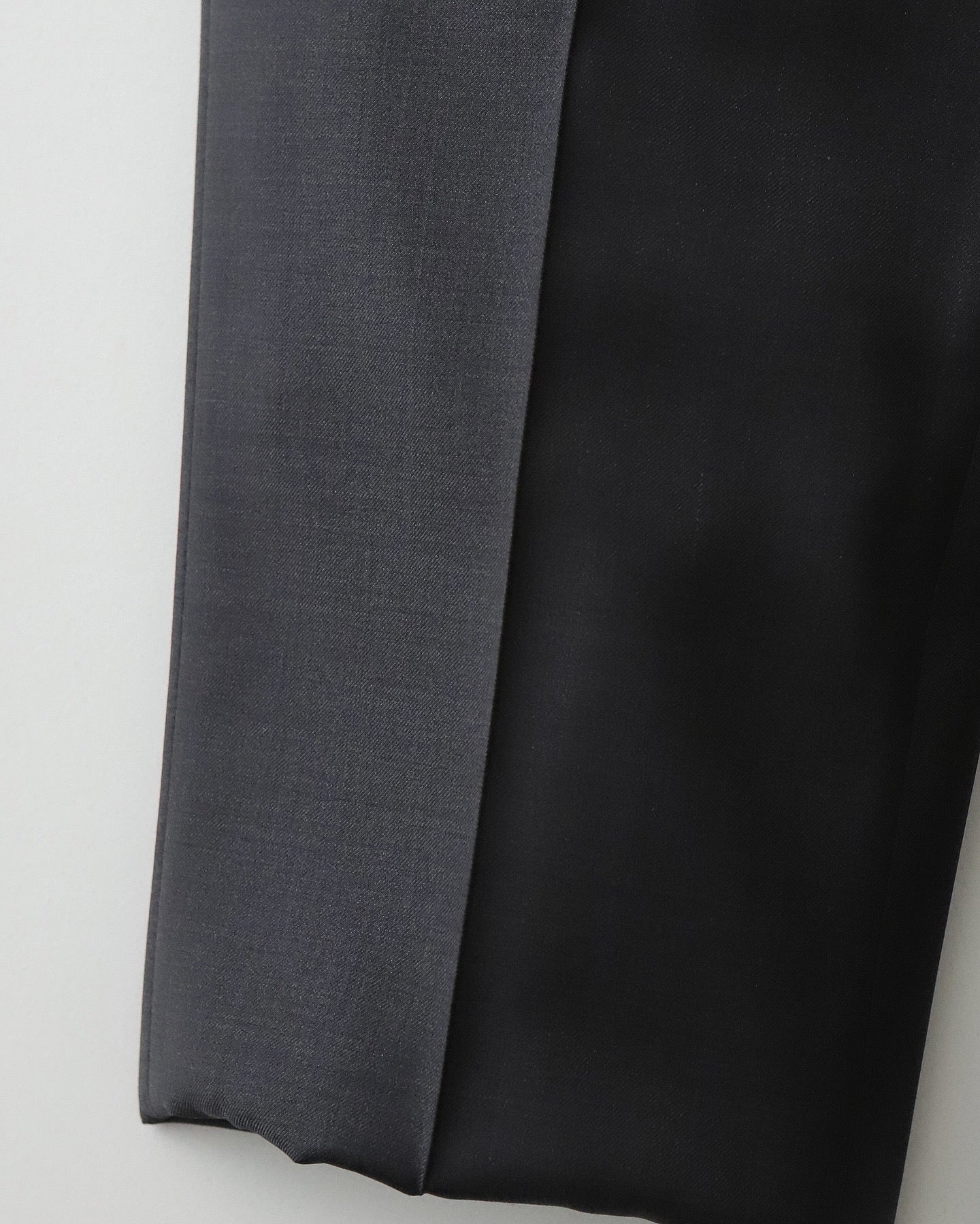 Ermenegildo Zegna / PLEATED TROUSERS（TYPE-2）