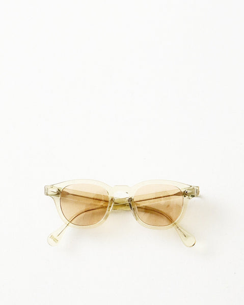 5AFB1A64-3035-485D-90D6-