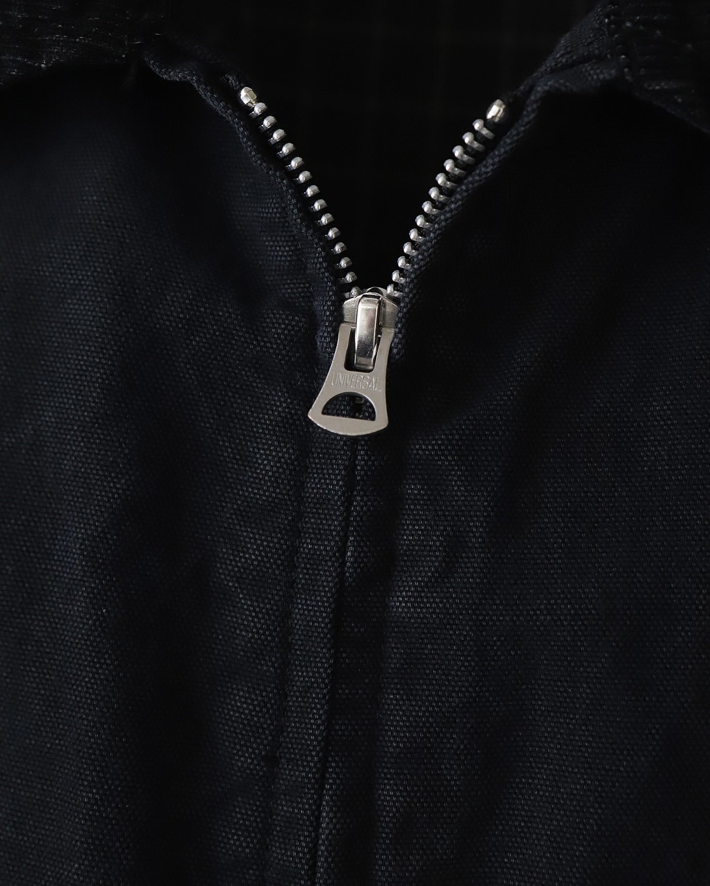 ZIP JACKET