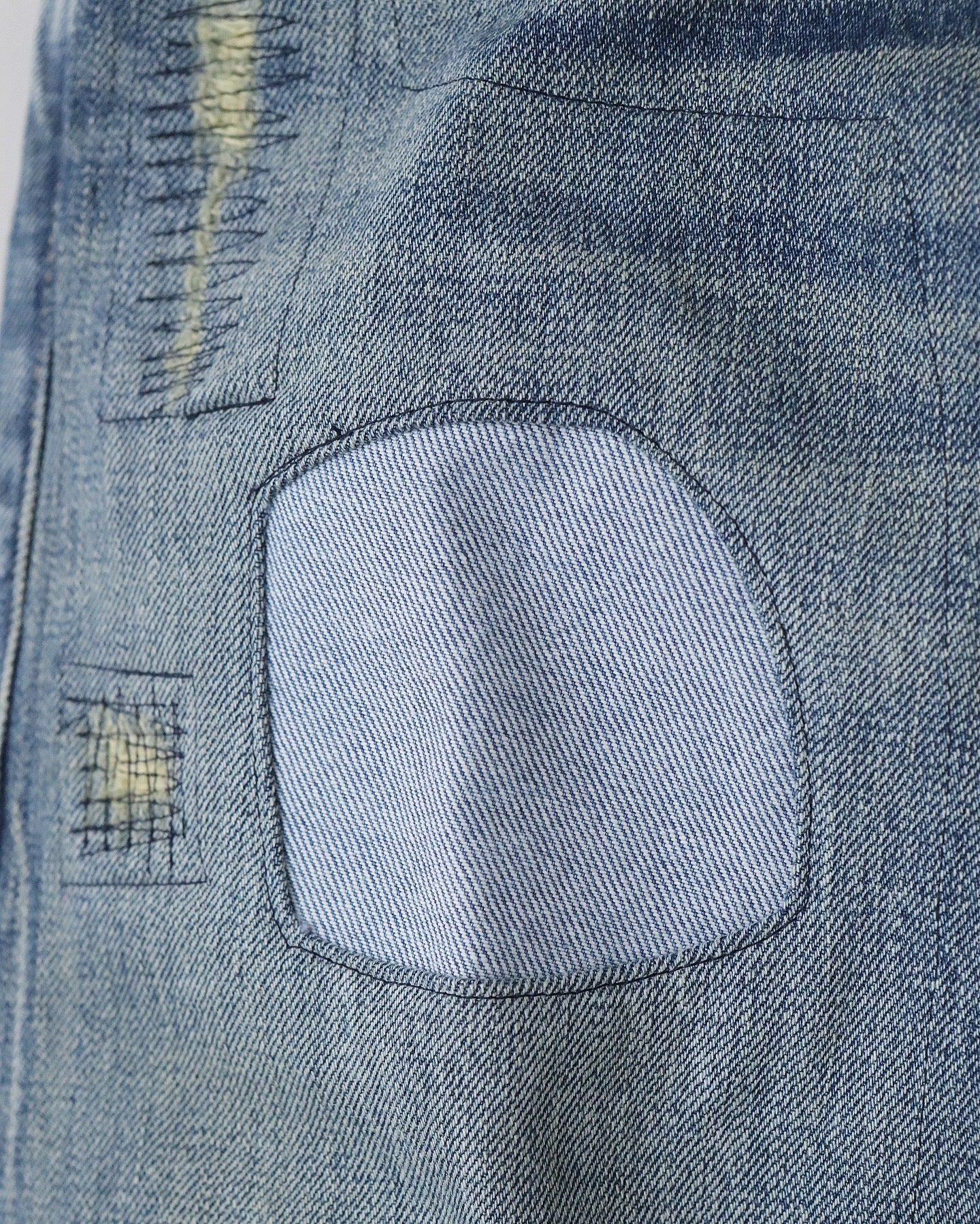 LEVI'S TURN-UP PATCH WORK DENIM PANTS