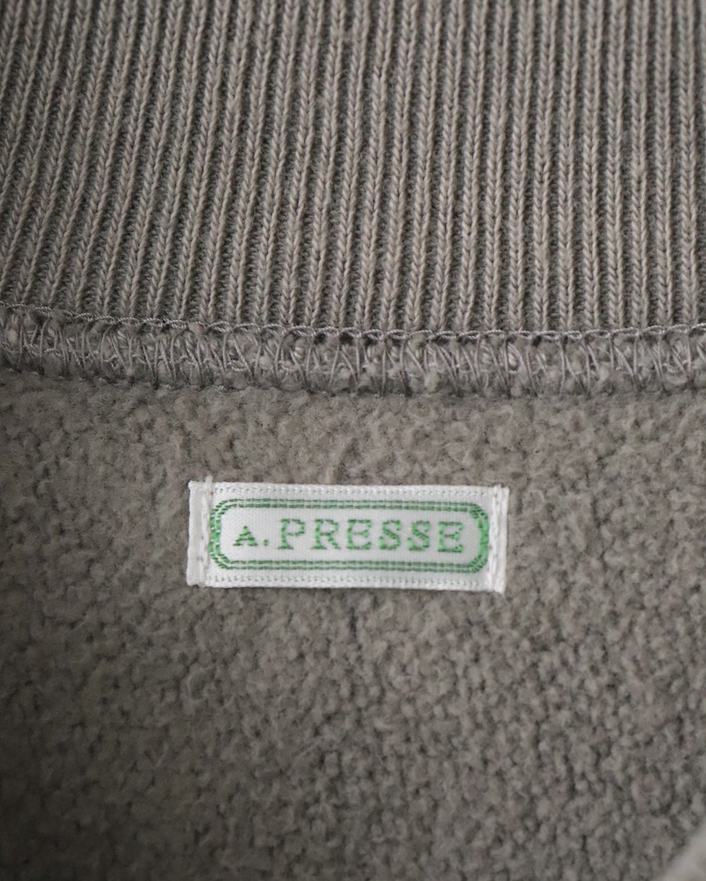 VINTAGE HALF ZIP RIB COLLAR SWEATSHIRT