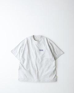 PRINTED GRAPHIC S/S TEE “CLASSIC LOGO”
