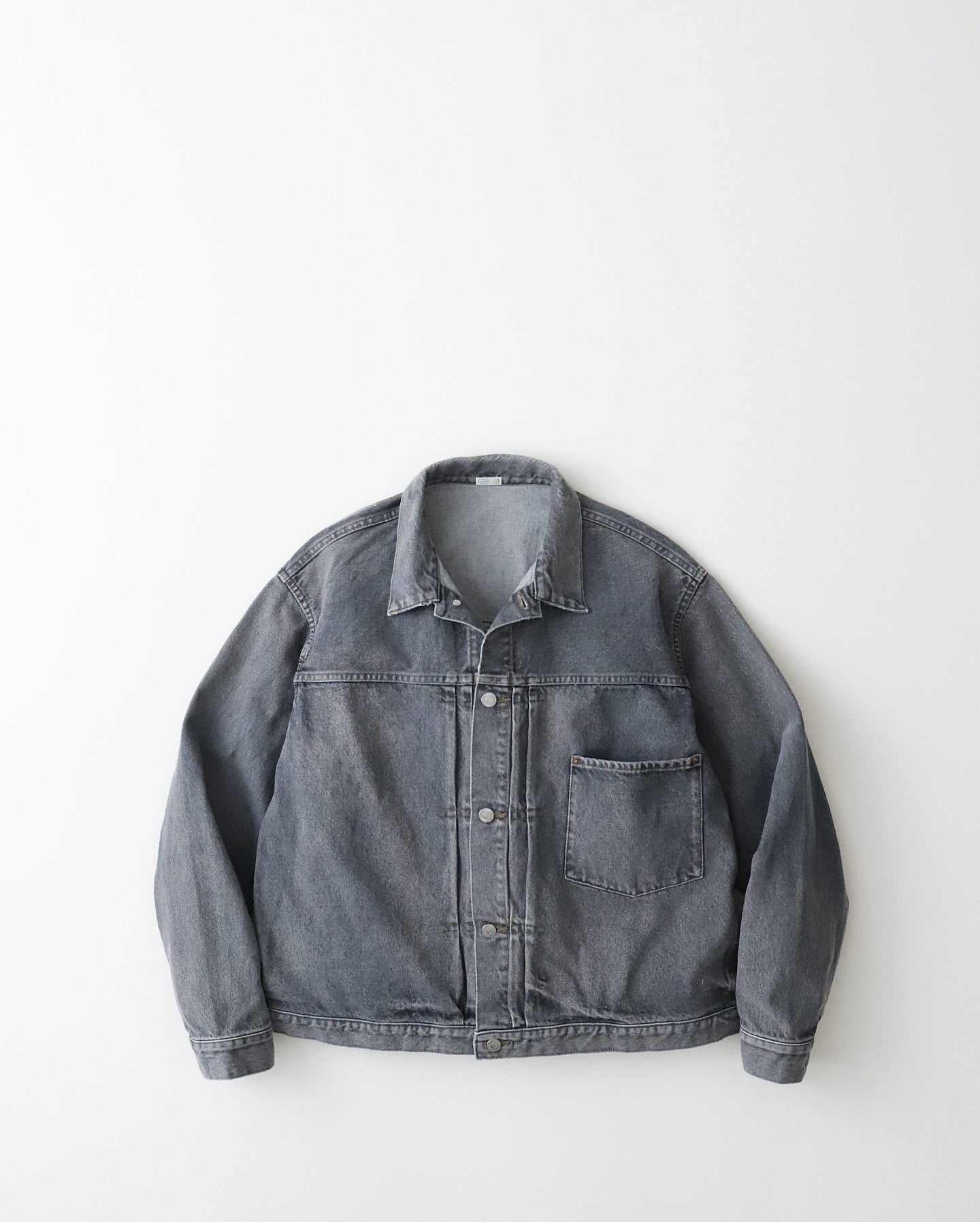 VINTAGE GRAY DENIM JACKET