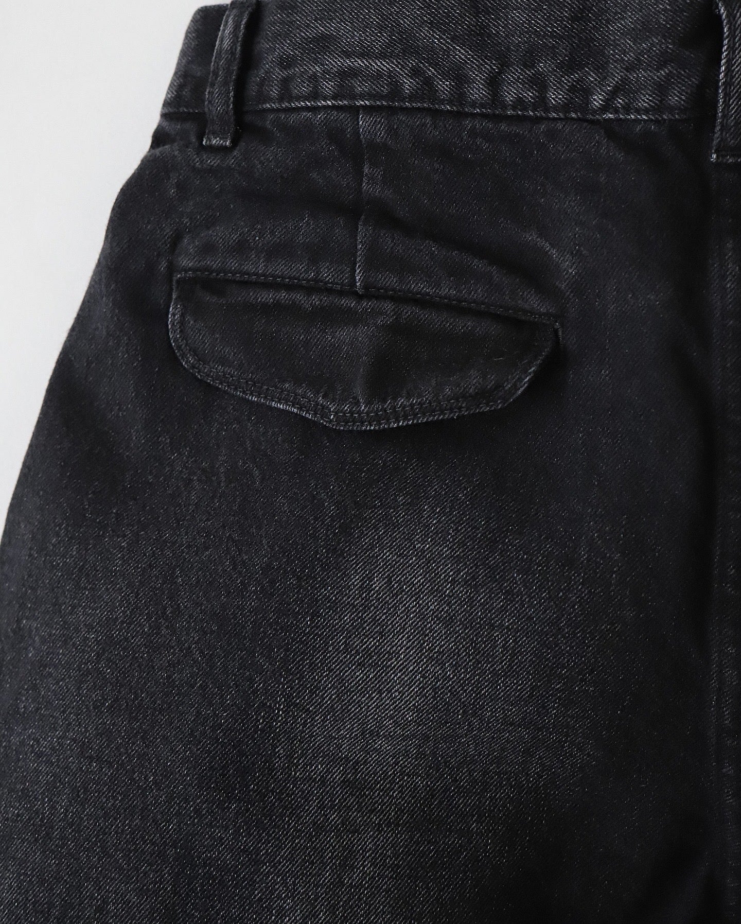 SELVAGE DENIM TWO TUCK PANTS