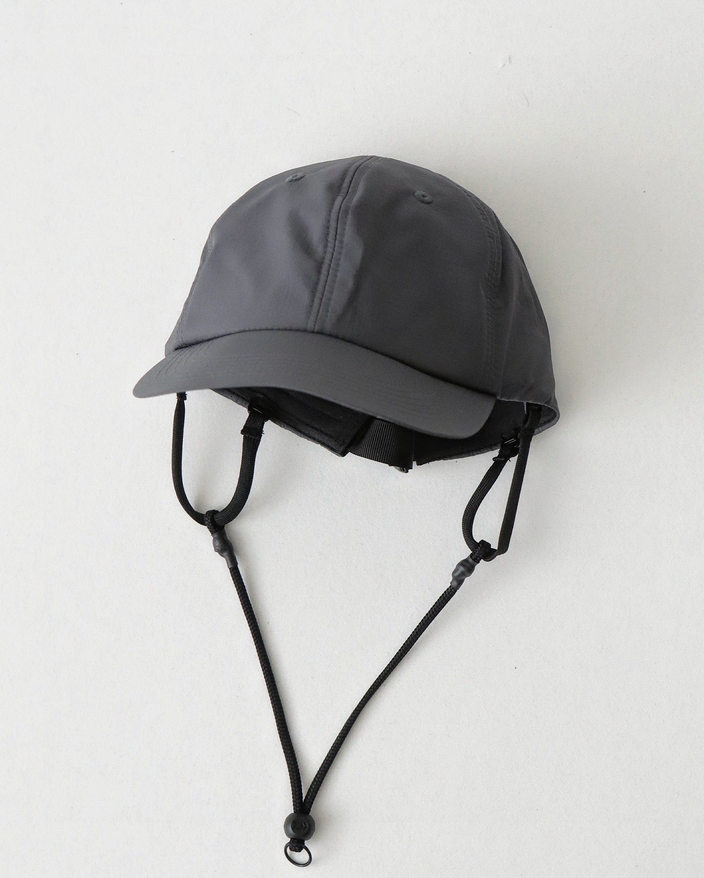 TECH TRAVEL 6PANEL CAP