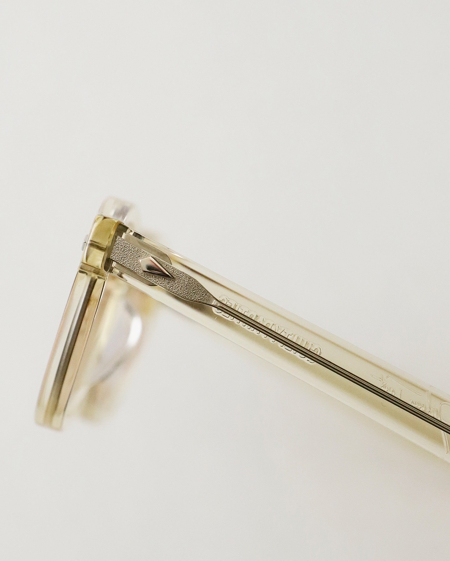 JULIUS TART OPTICAL / AR 46