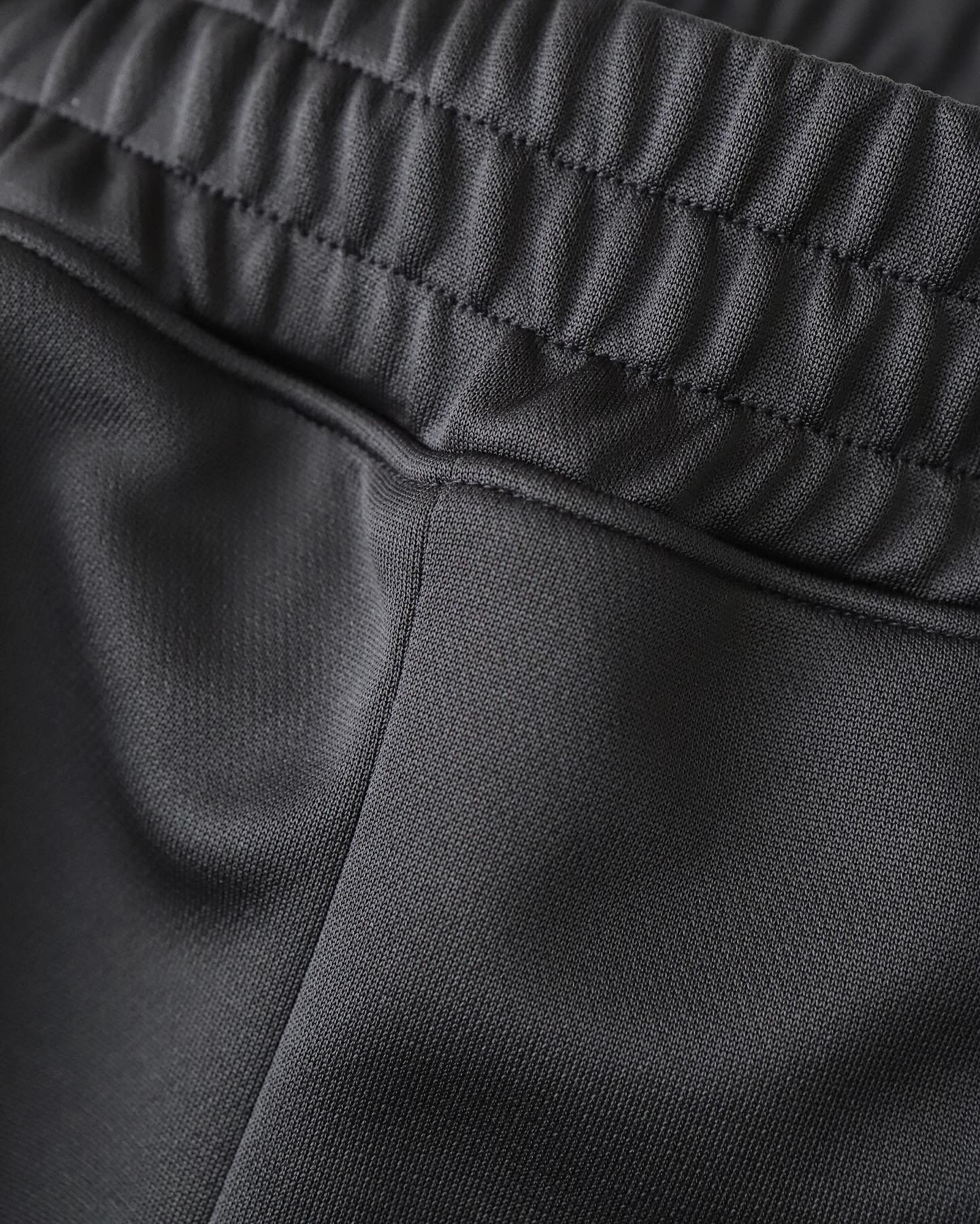 TERAWAY PANTS