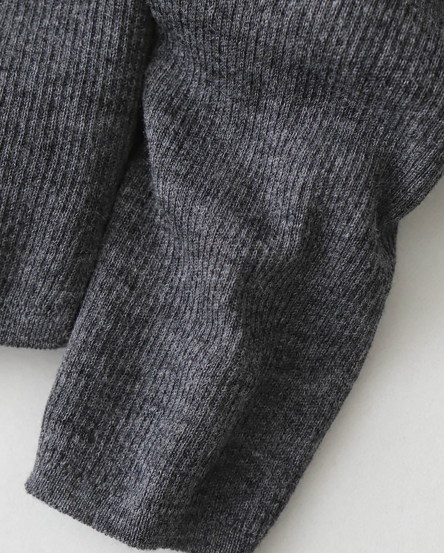 RAMIE WOOL RIB｜RIB MOCKNECK SWEATER（WOMEN）
