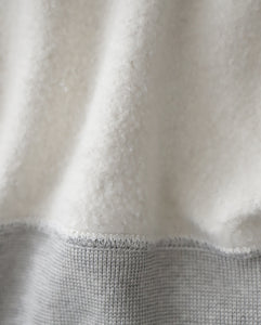 UNLIKELY SIMPLE SWEAT CREW "RESERVE"