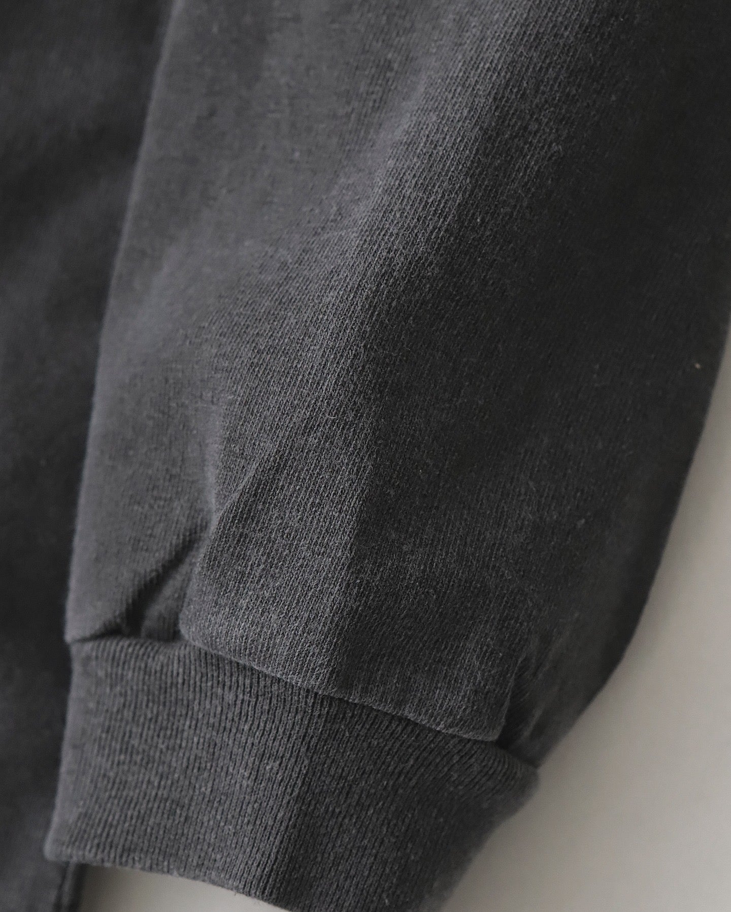 LONG SLEEVE FADE TEE SHIRT