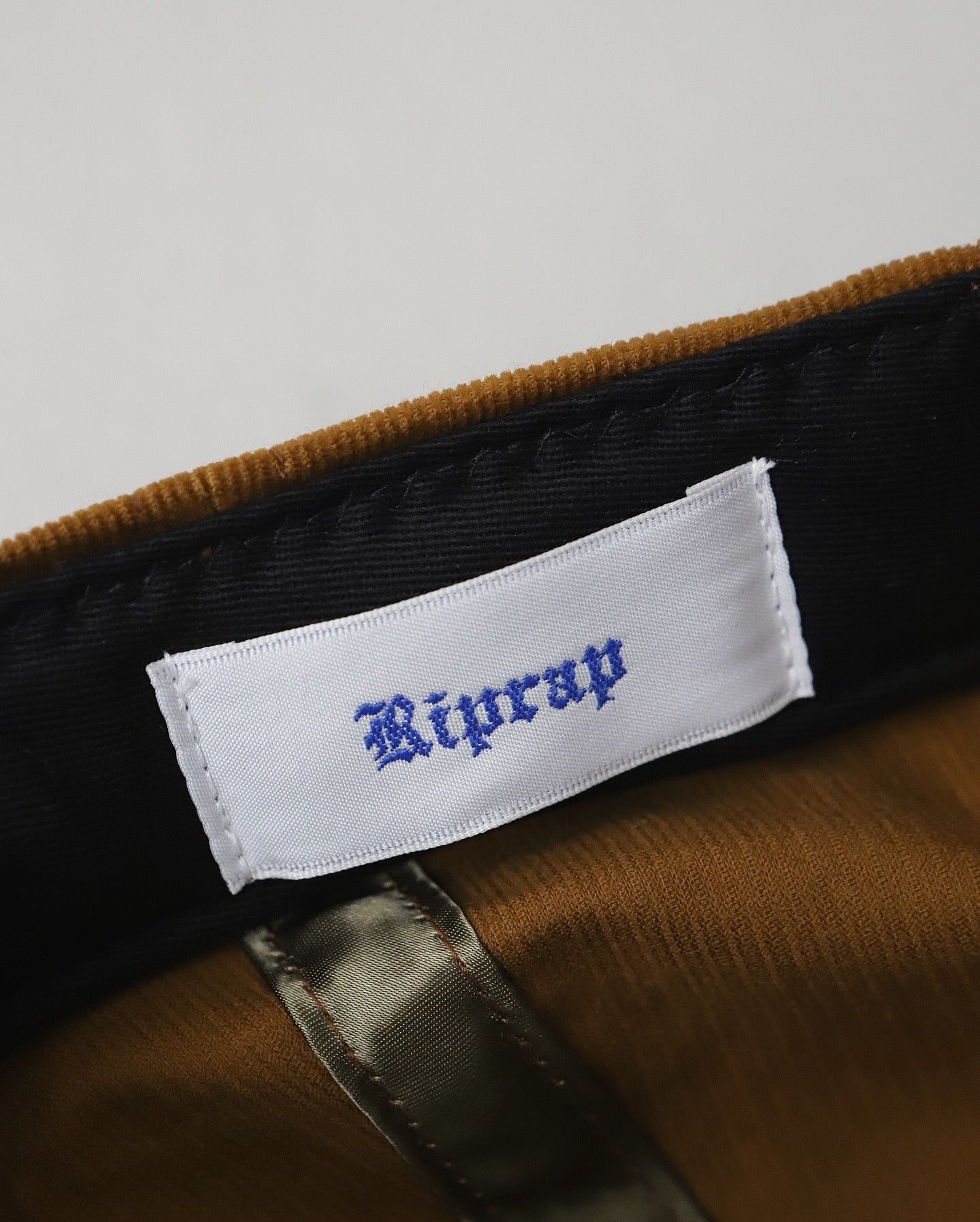 SEMI LONG BRIM CAP "GITD"（21W CORDS）