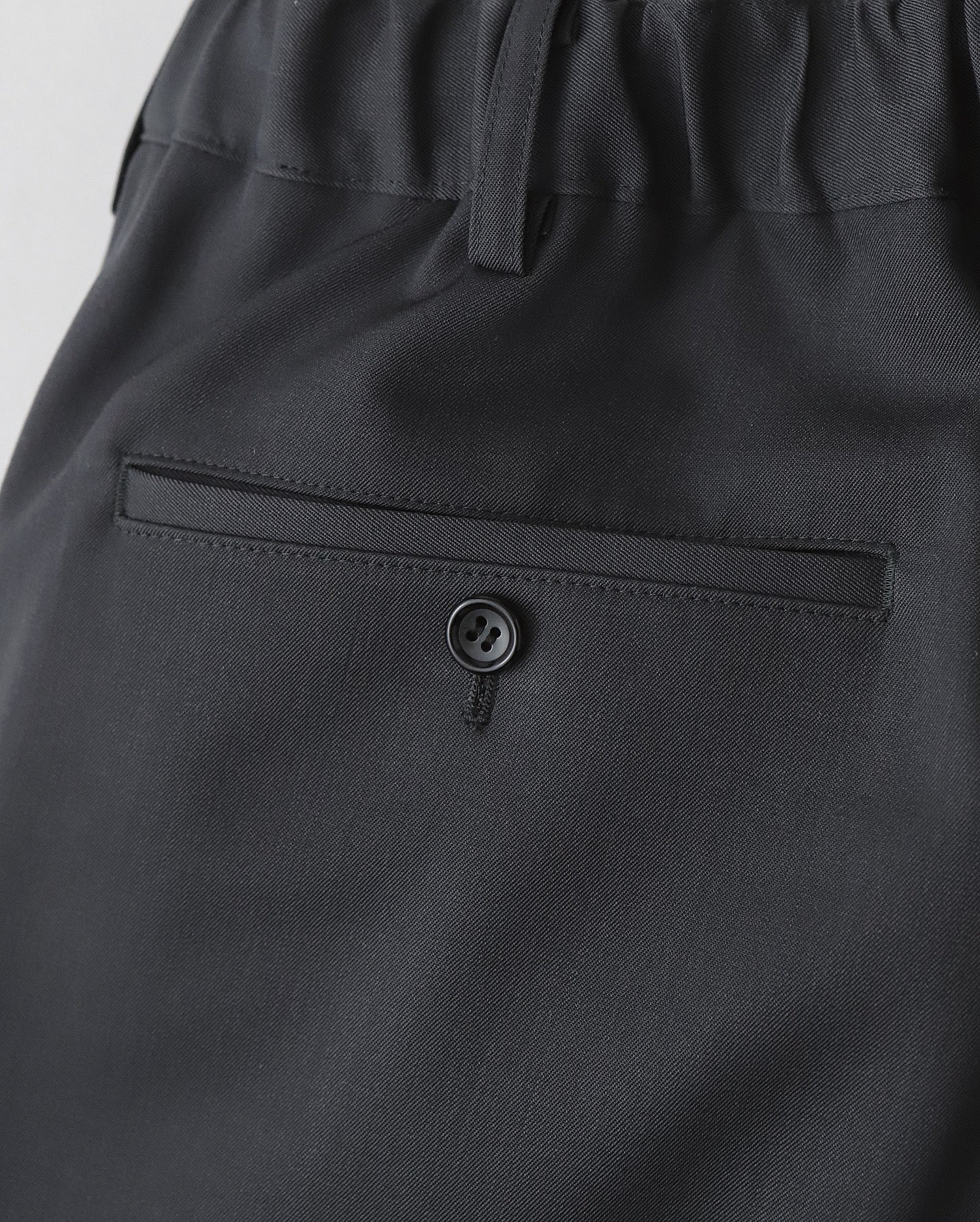 SCALE OFF WOOL WIDE SLACKS