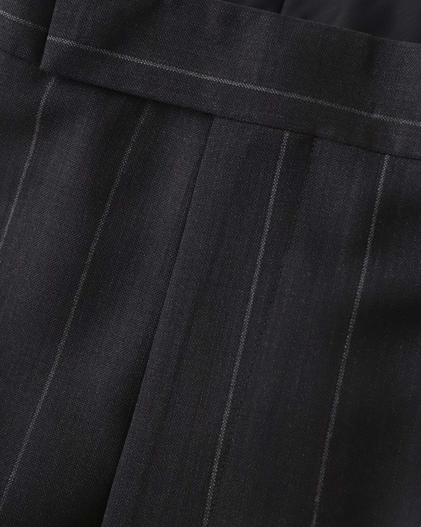DOUBLE PLEATED SHORT TROUSERS / Ermenegildo Zegna