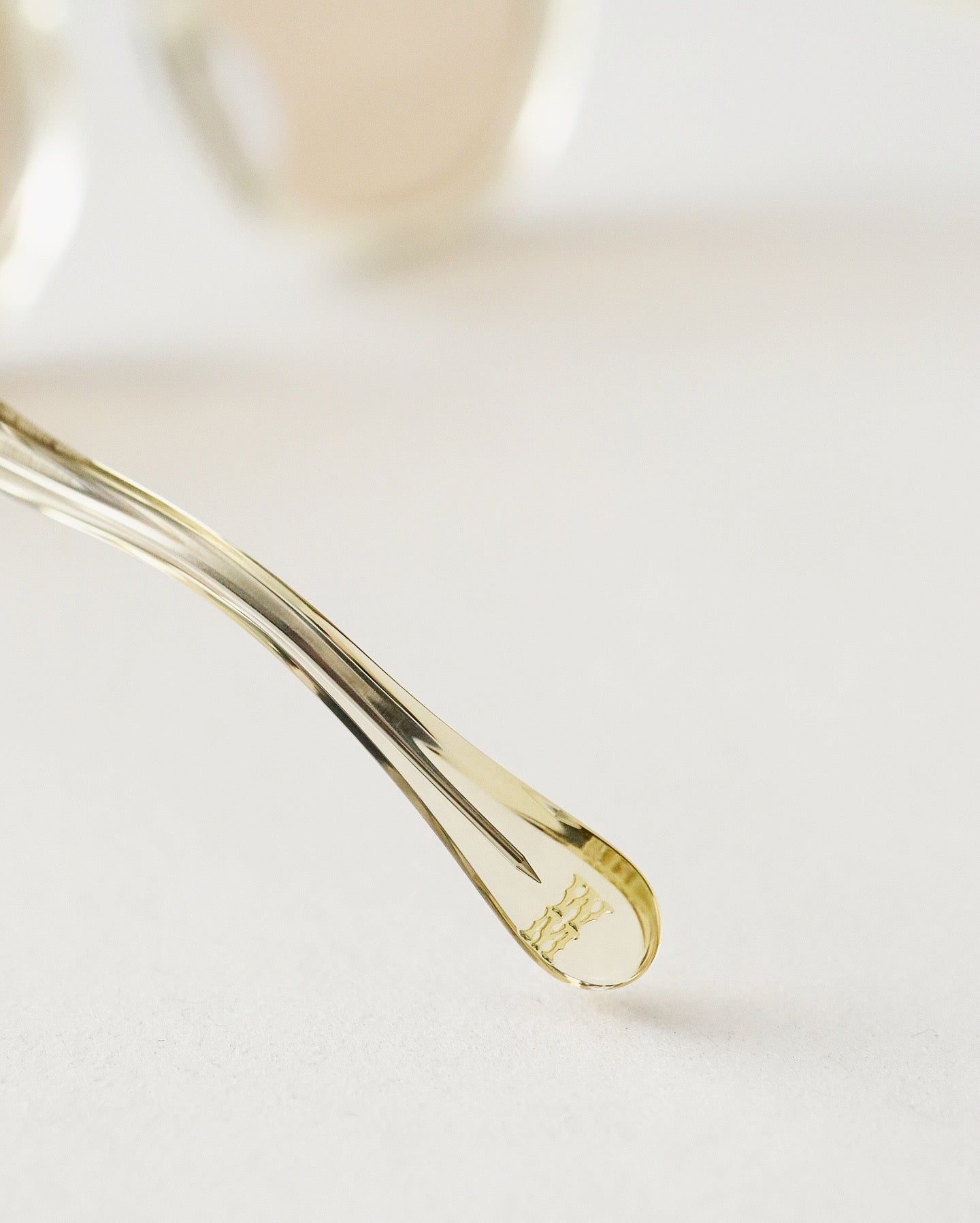 JULIUS TART OPTICAL / AR 46