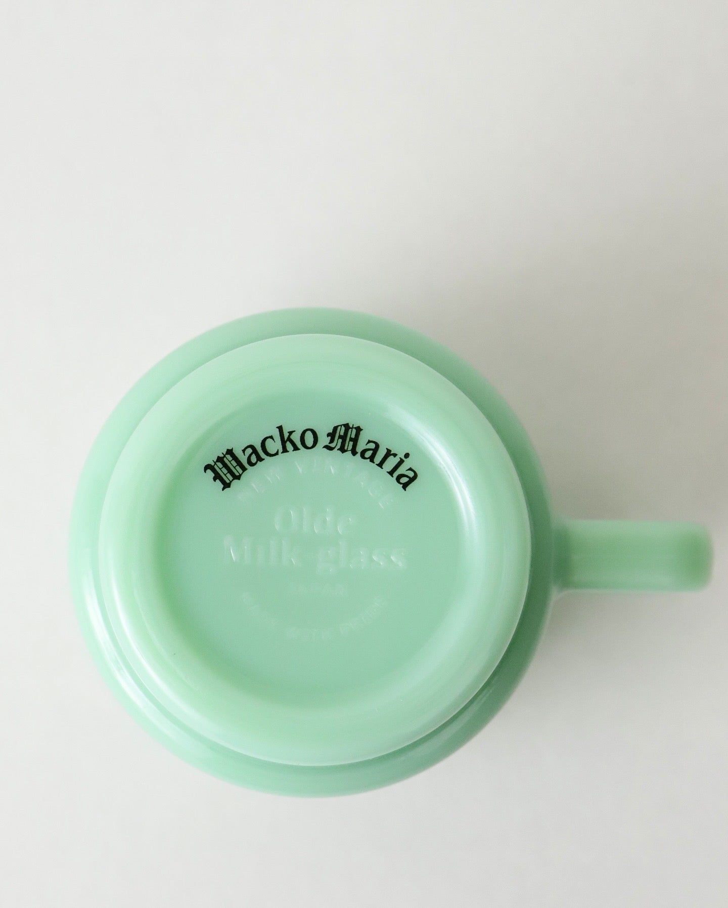 MILK GLASS MUG