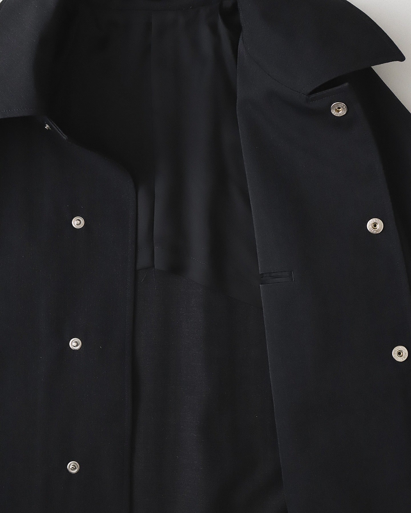 BAL COLLAR PONCHO｜VINTAGE GABADINE