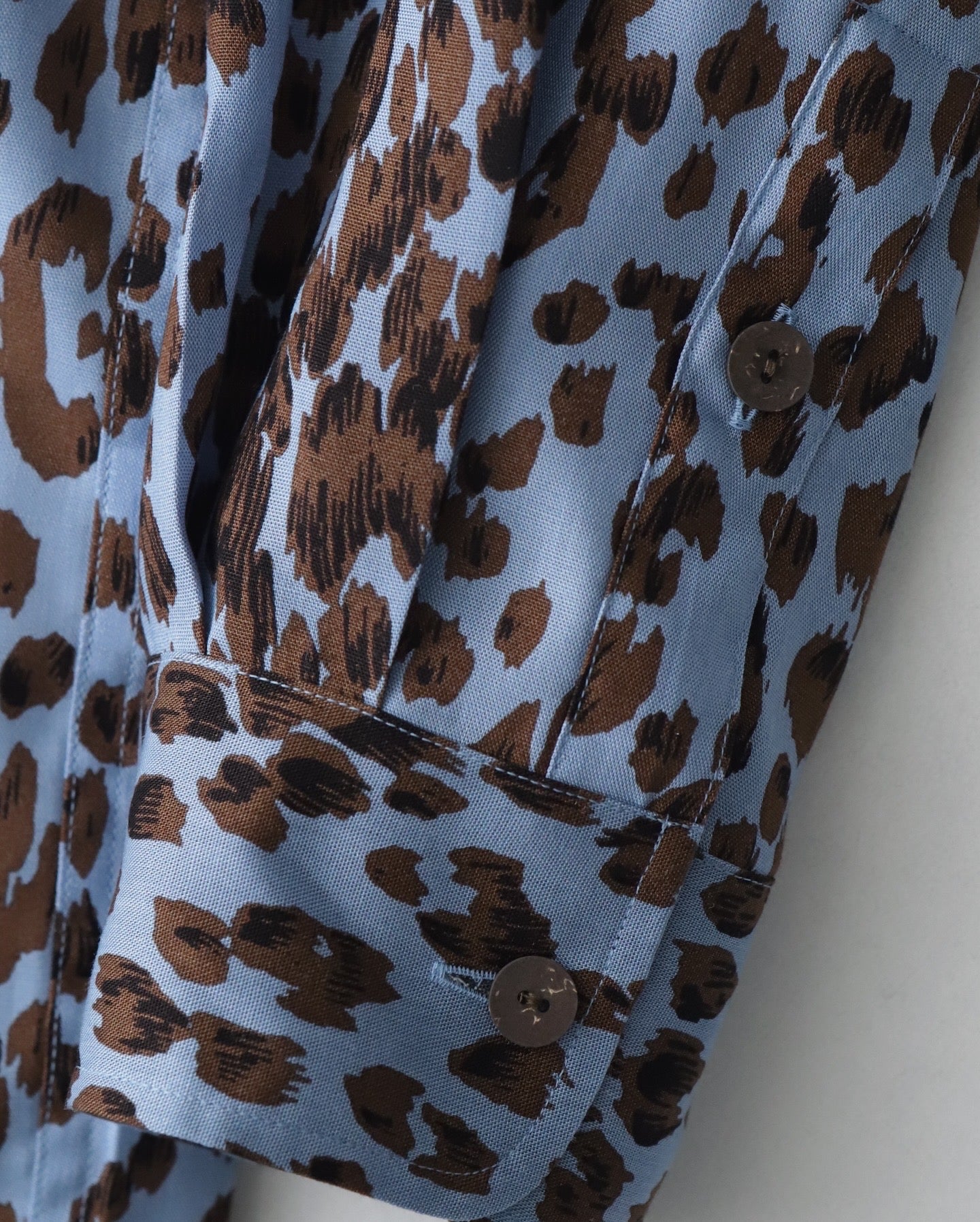 LEOPARD OPEN COLLAR SHIRT