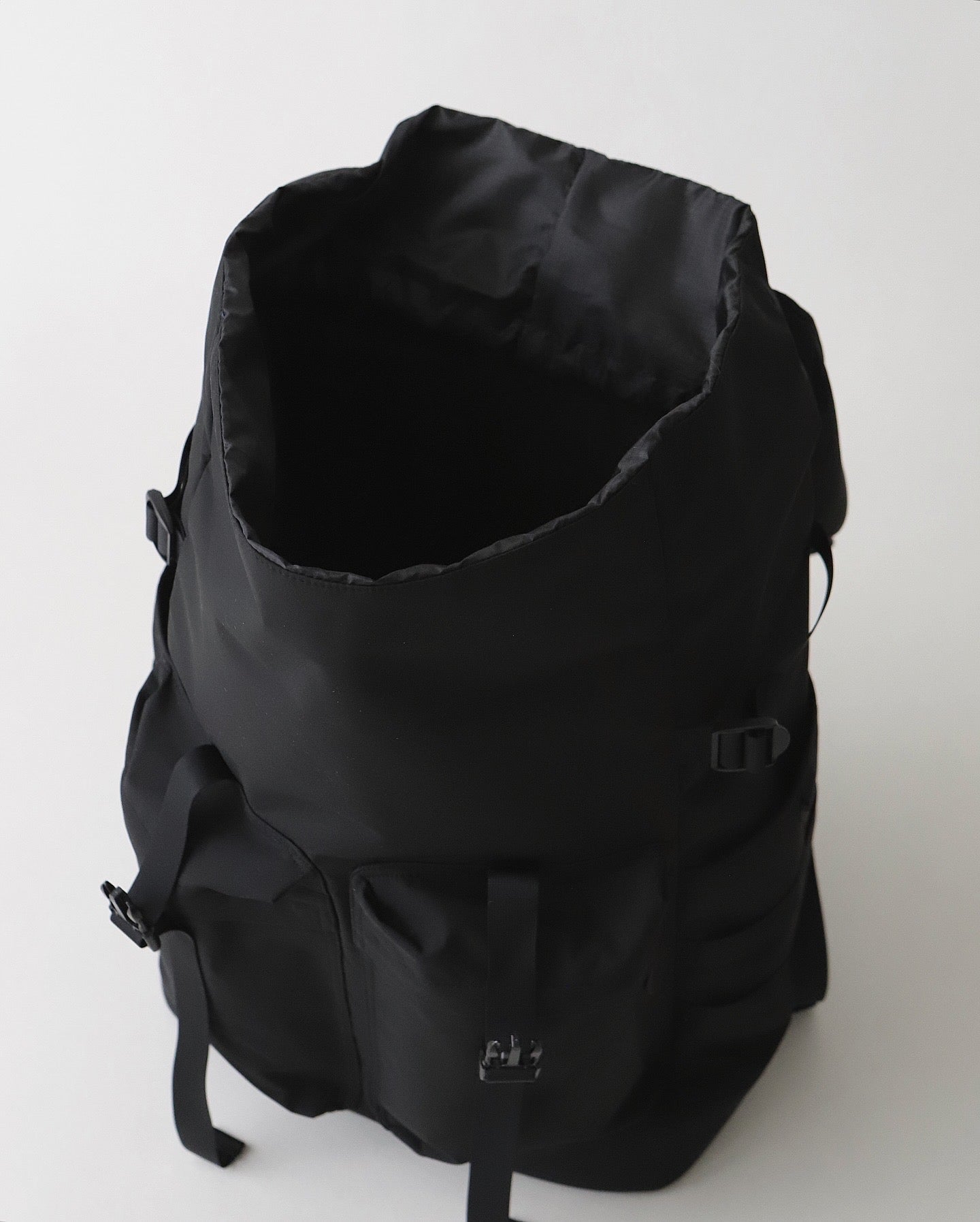 EXPEDITION BACKPACK
