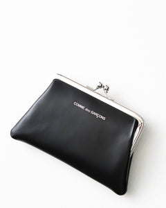 KISS CLASP SMALL