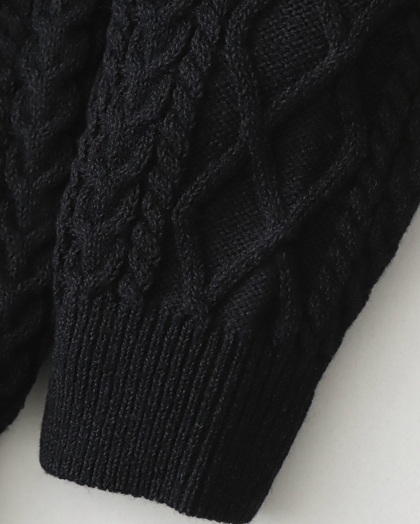 SHETLAND WOOL x SOLOTEX® TECH FISHERMAN SWEATER