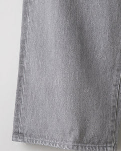 UNLIKELY TIME TRAVEL JEAN WIDE GRAY DENIM