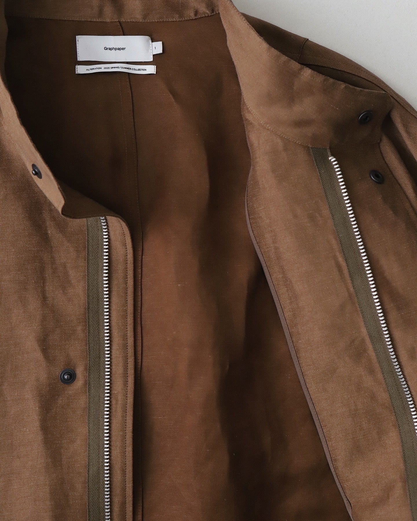 BACK SATIN LINEN CUPRO SHORT MODS COAT